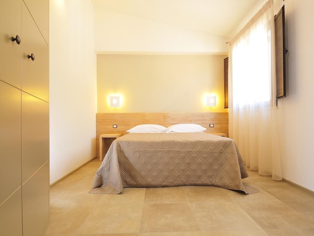 B&B Le Cale Santa Maria Navarrese Δωμάτιο φωτογραφία